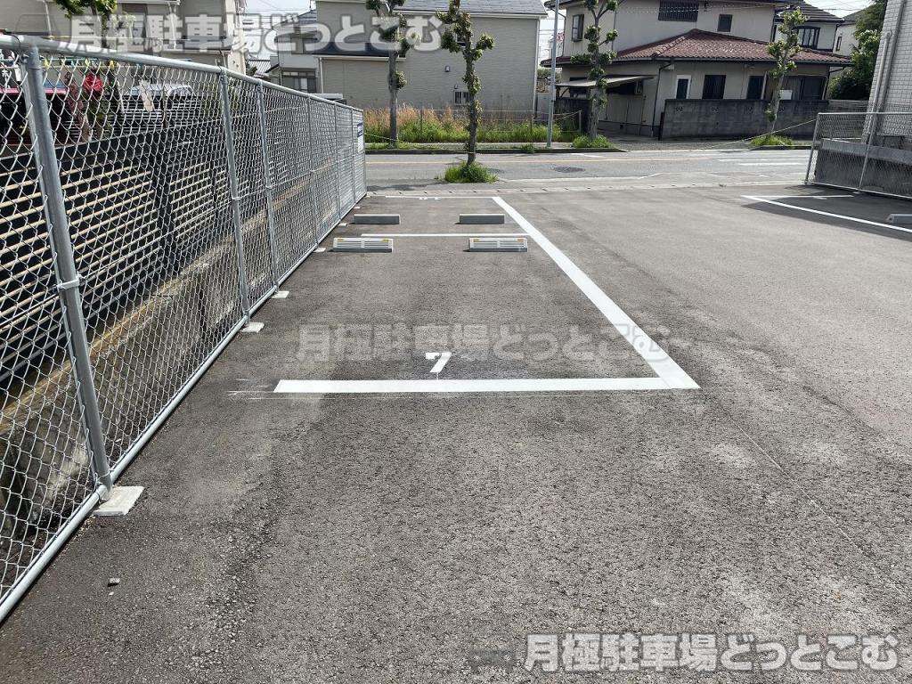 明石市西明石東町10番3の月極駐車場4