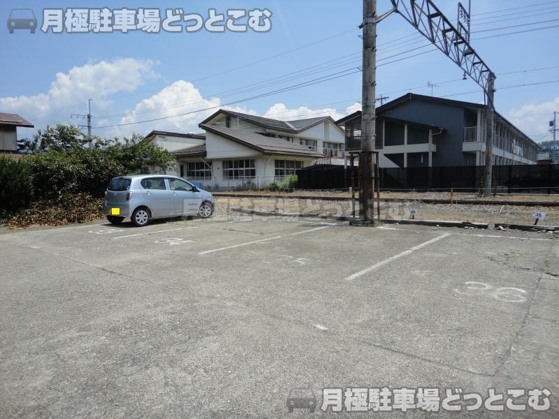 伊那市山寺無番地の月極駐車場2