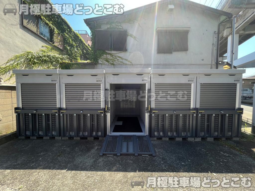 大阪市淀川区加島1丁目21-8の月極駐車場1