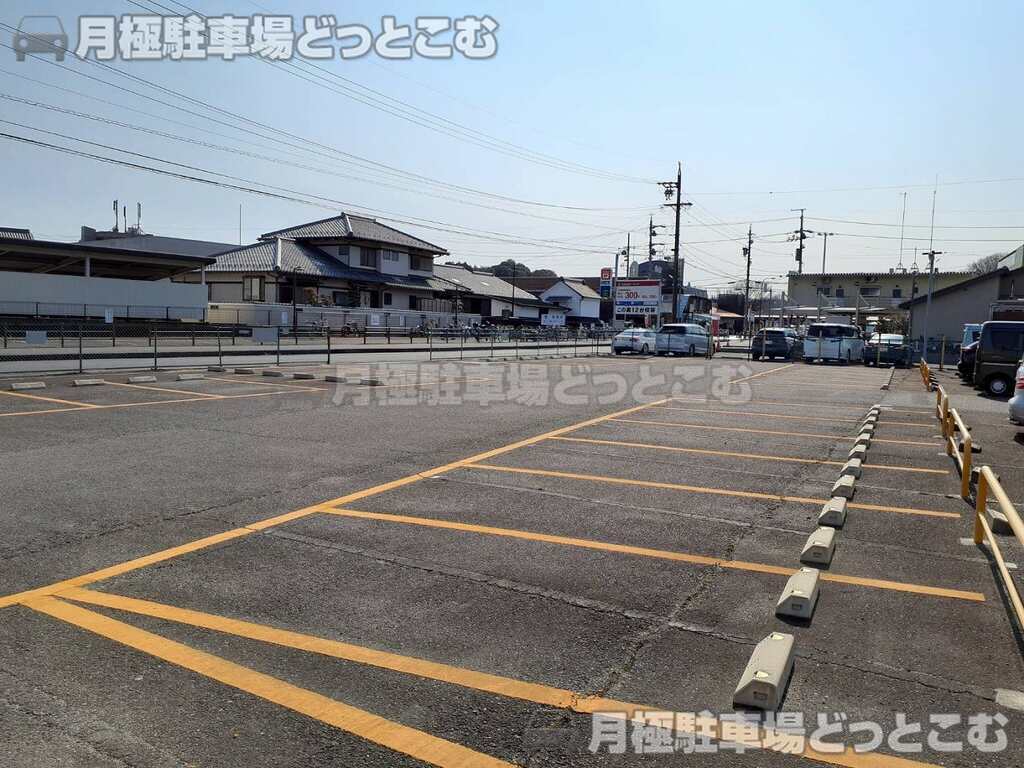可児市帷子新町1丁目19,20の月極駐車場3