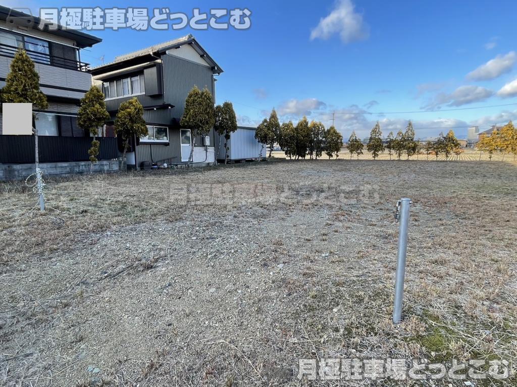 岐阜市次木184の月極駐車場4