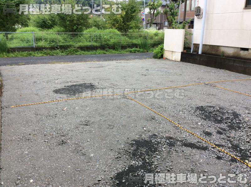 静岡市葵区千代田2丁目5番29号の月極駐車場3