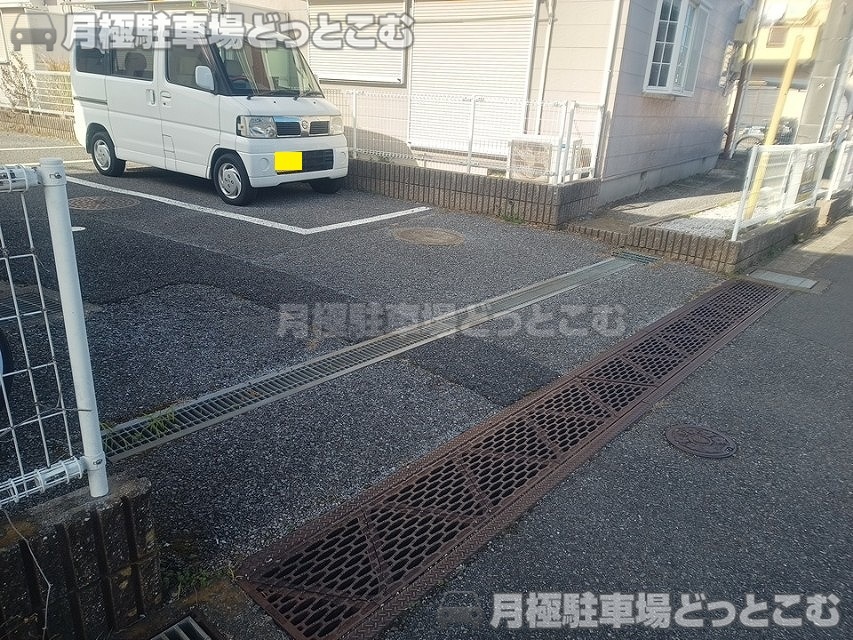 柏市花野井522-3の月極駐車場3