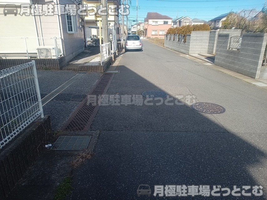 柏市花野井522-3の月極駐車場5