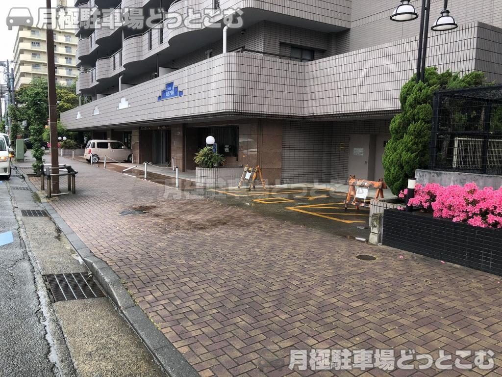 沼津市高島町23-12の月極駐車場6