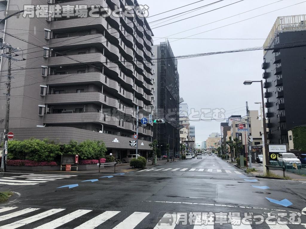 沼津市高島町23-12の月極駐車場7