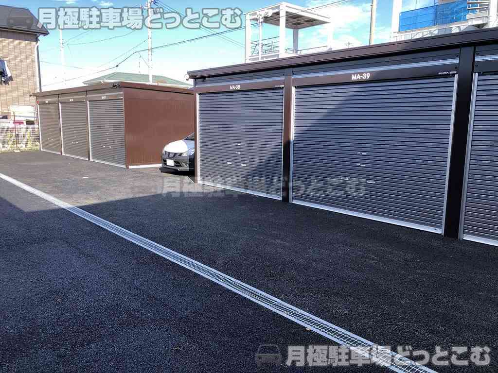 焼津市石津101の月極駐車場2