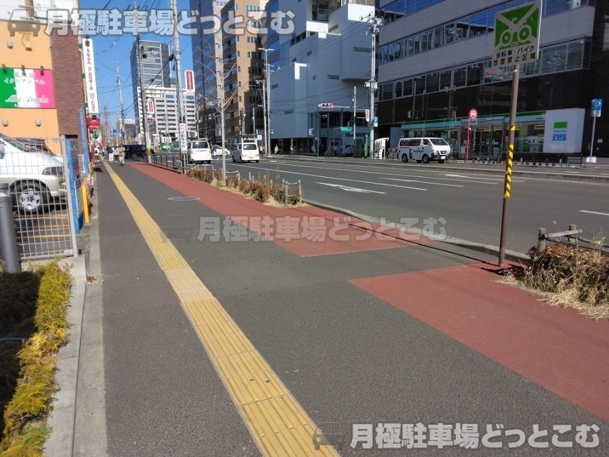 仙台市宮城野区榴岡1-7-7付近の月極駐車場7