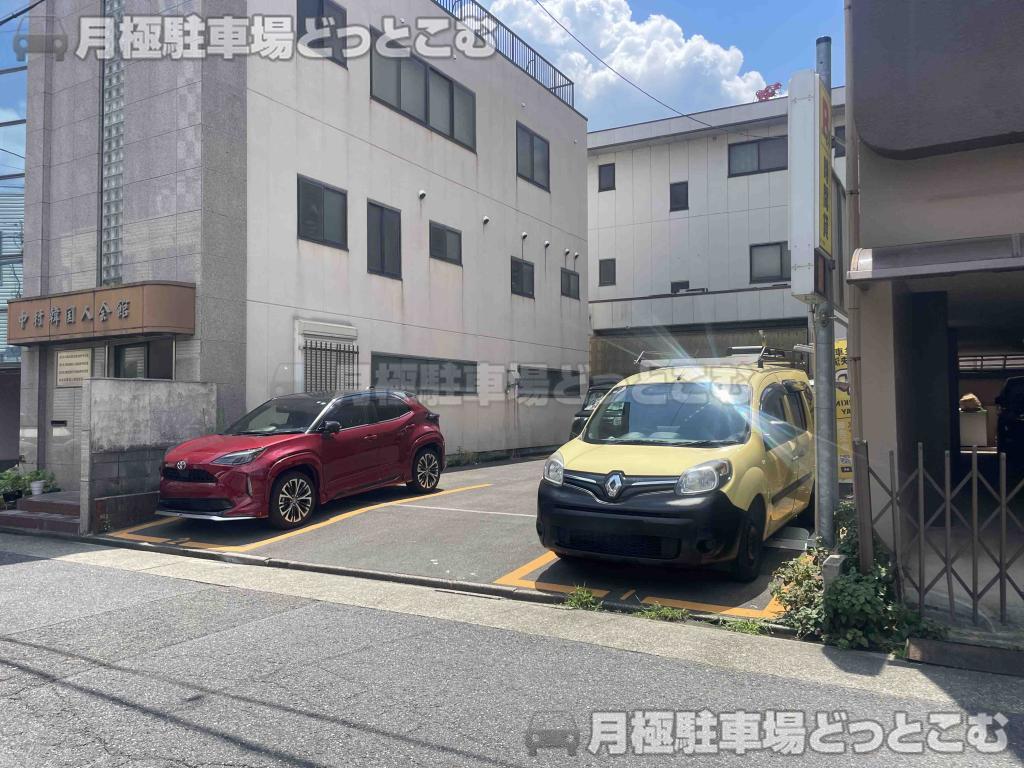 名古屋市中村区則武2-714の月極駐車場3