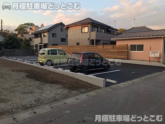 富士市浅間本町3418番地の4の月極駐車場3