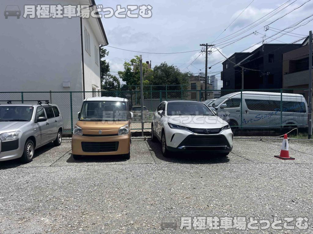 名古屋市中村区森末町1-61の月極駐車場5