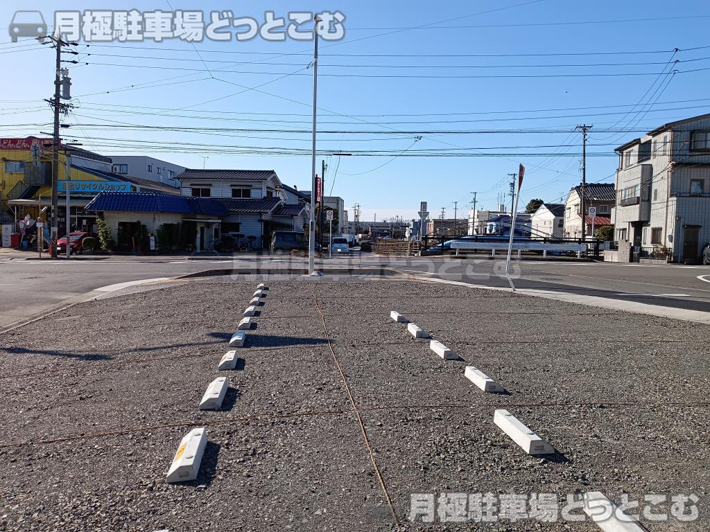 名古屋市中川区荒中町231の月極駐車場3