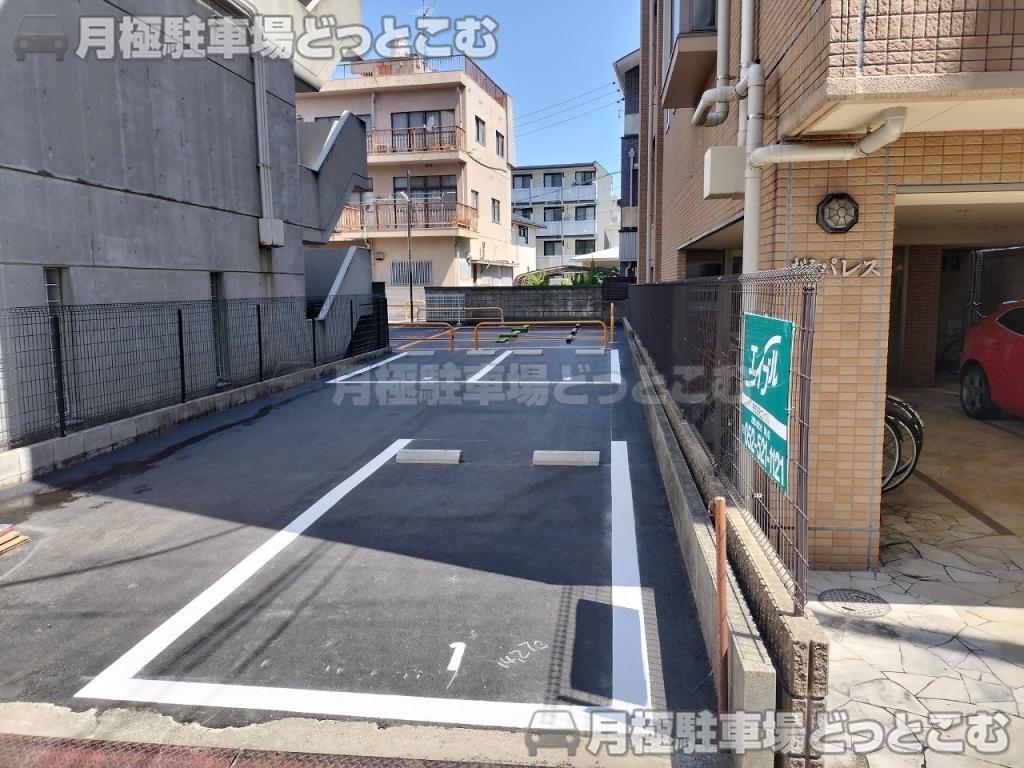 名古屋市西区上名古屋2丁目603の月極駐車場2