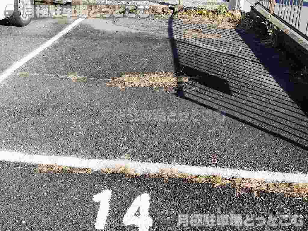 富士市石坂92-2の月極駐車場3
