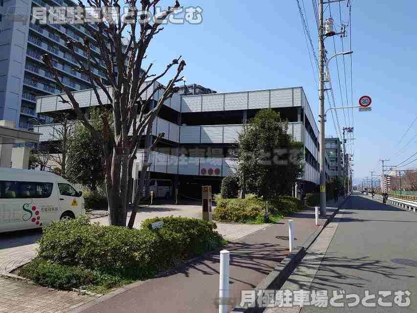 昭島市松原町1丁目1-1の月極駐車場4