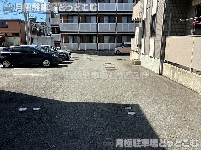 津市桜橋1丁目321の月極駐車場7