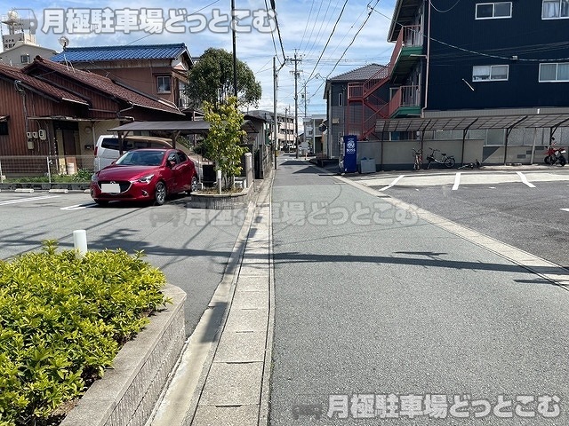 津市上浜町2丁目45の月極駐車場6