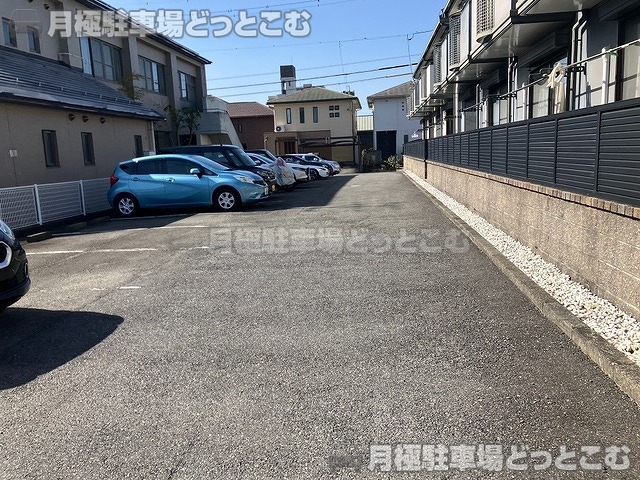 鈴鹿市中江島町3-10の月極駐車場3