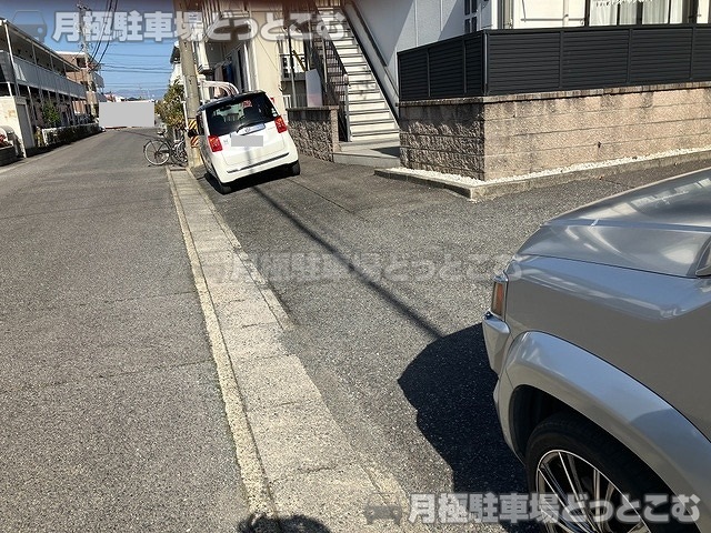 鈴鹿市中江島町3-10の月極駐車場5