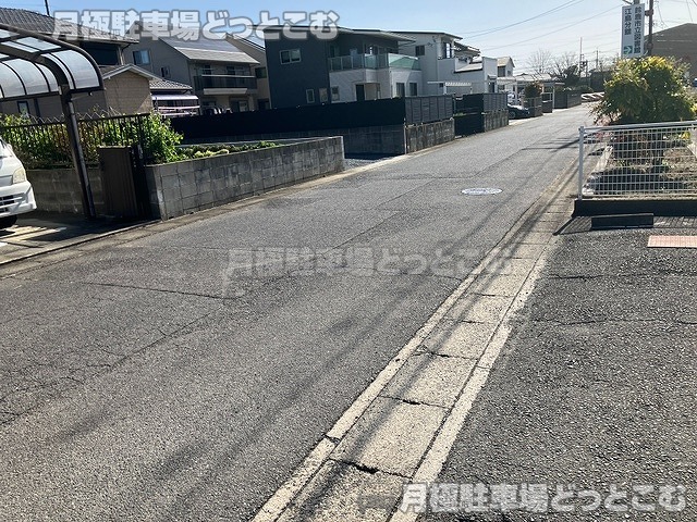 鈴鹿市中江島町3-10の月極駐車場6