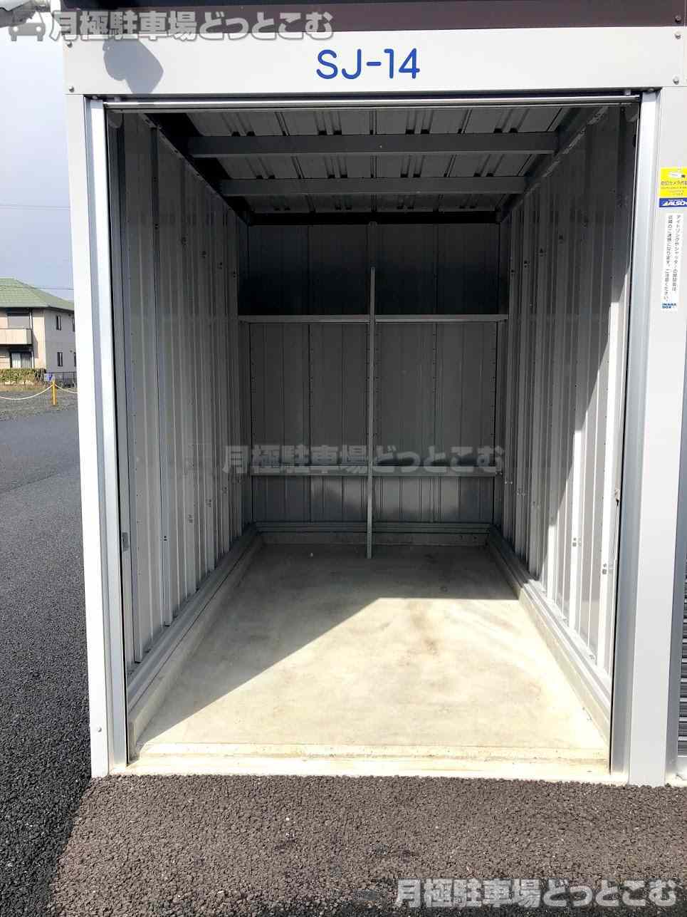 鈴鹿市三日市町989-2の月極駐車場2