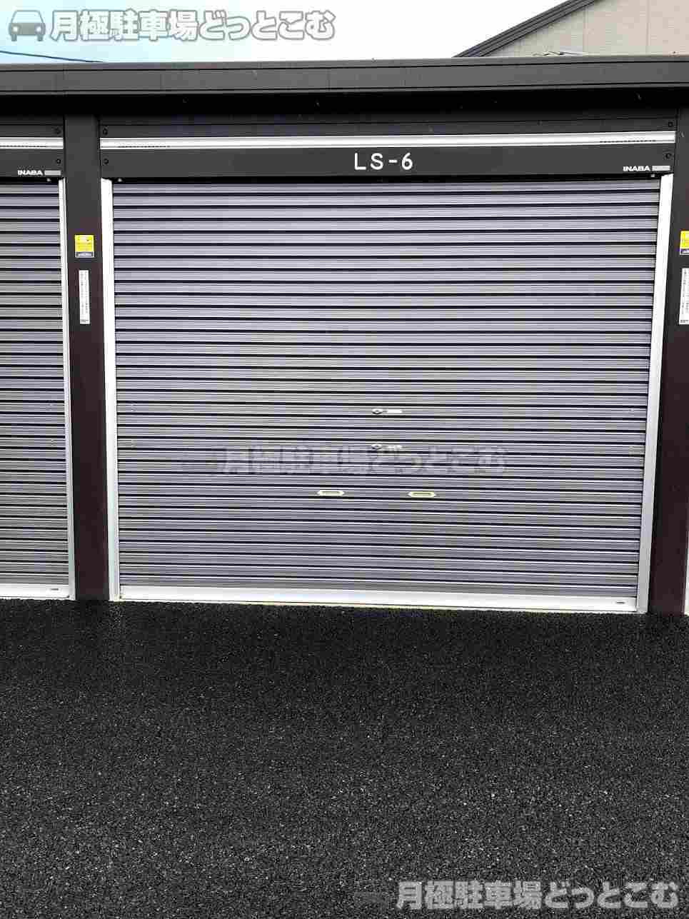 鈴鹿市三日市町989-2の月極駐車場2