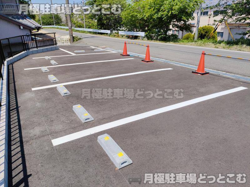 四日市市三ツ谷町1928,1930の月極駐車場3