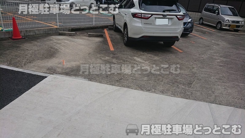 名古屋市中区新栄1丁目1802-1の月極駐車場7