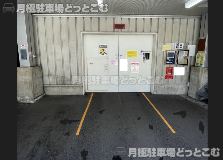 名古屋市中区錦3丁目16－27の月極駐車場3