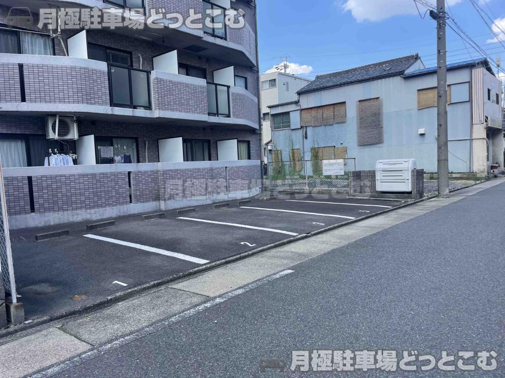 名古屋市中村区深川町3丁目11の月極駐車場4