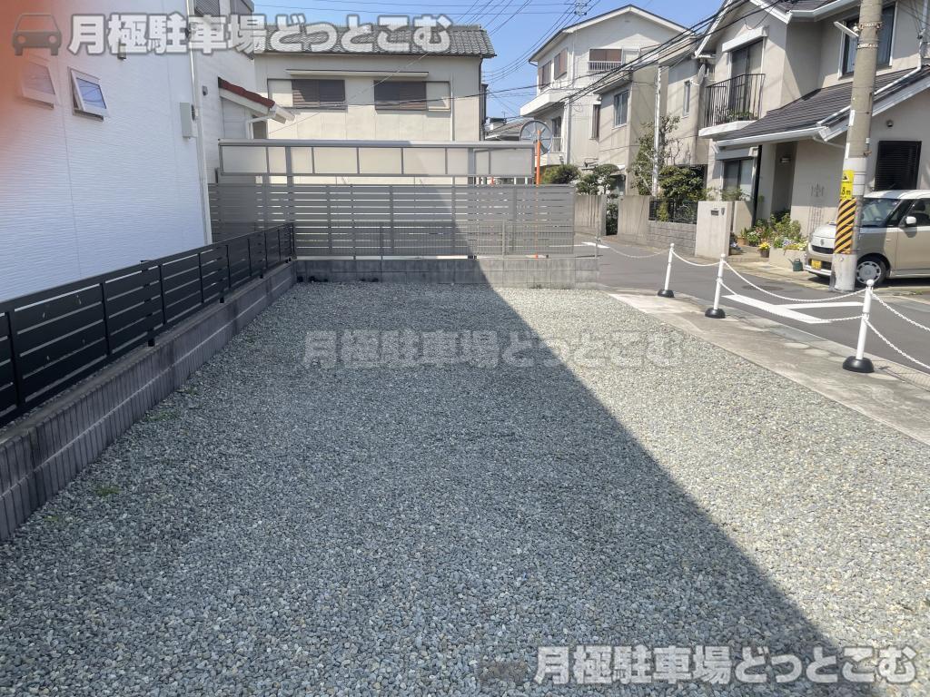 和歌山市黒田204-2の月極駐車場2