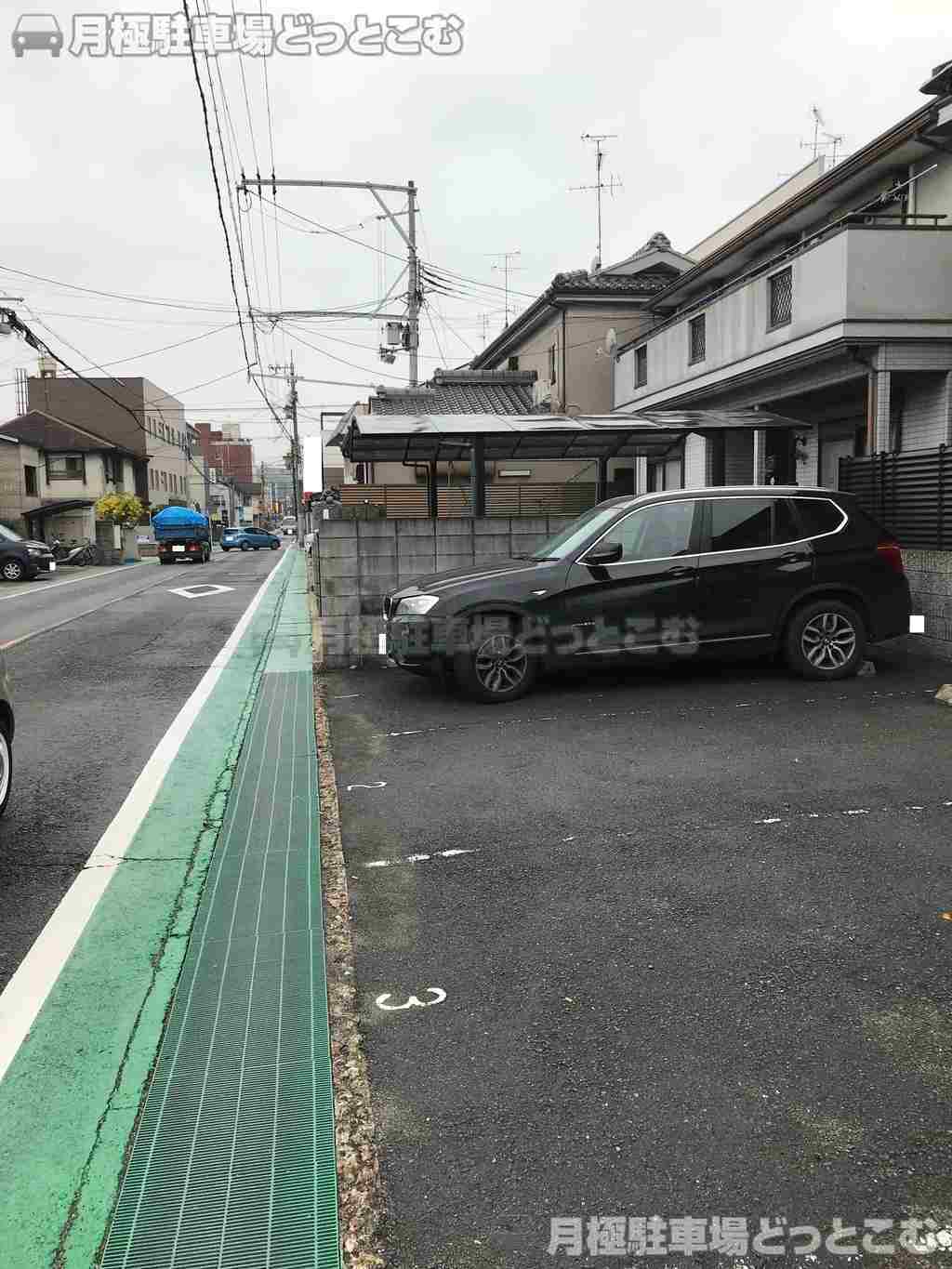 京田辺市河原御影2番地の月極駐車場2