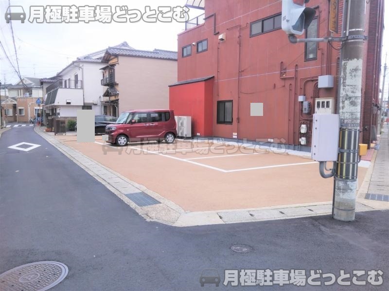 京都市西京区桂巽町4-27の月極駐車場2
