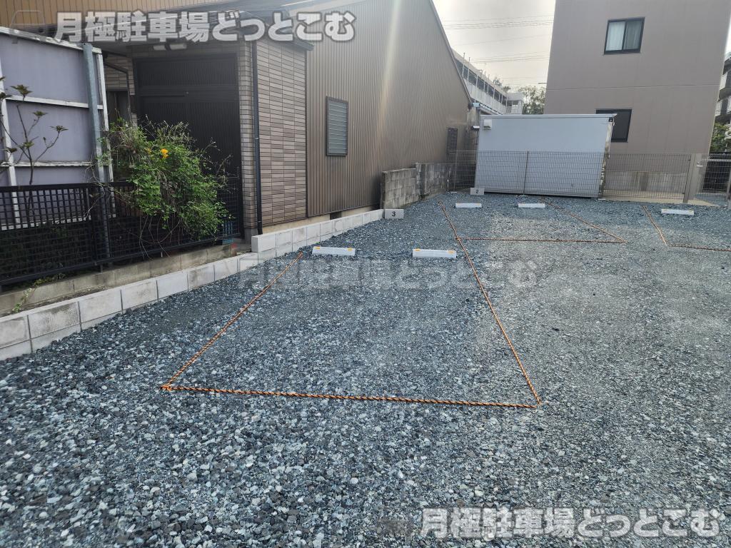 名古屋市南区宝生町1丁目10－1の月極駐車場2