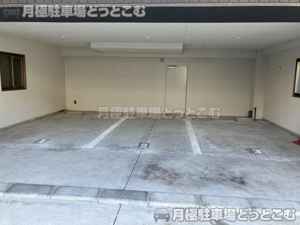 名古屋市中村区竹橋町19-7の月極駐車場2