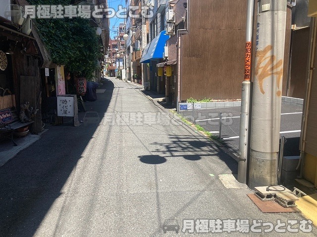 大阪市阿倍野区美章園2丁目18-1,18-3の月極駐車場6