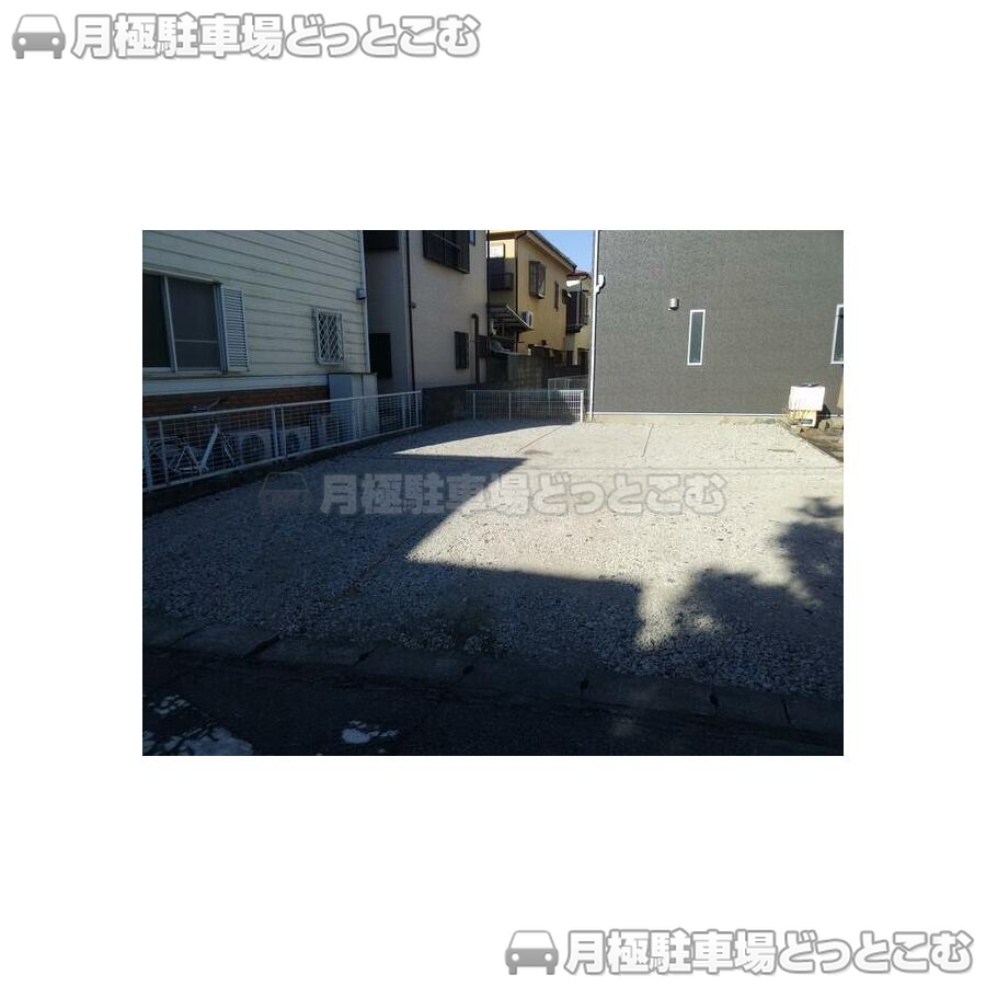 平塚市札場町7－8の月極駐車場1