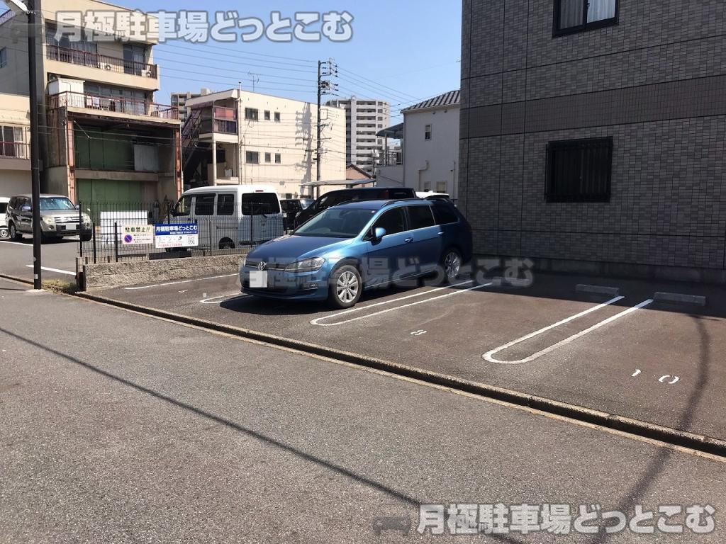 名古屋市中村区森末町1丁目70の月極駐車場4