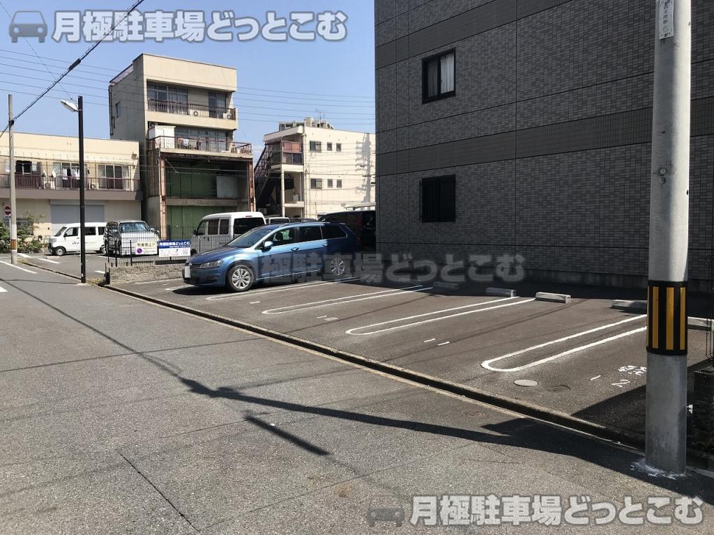 名古屋市中村区森末町1丁目70の月極駐車場8