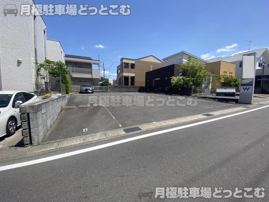 名古屋市緑区大清水3丁目726の月極駐車場1