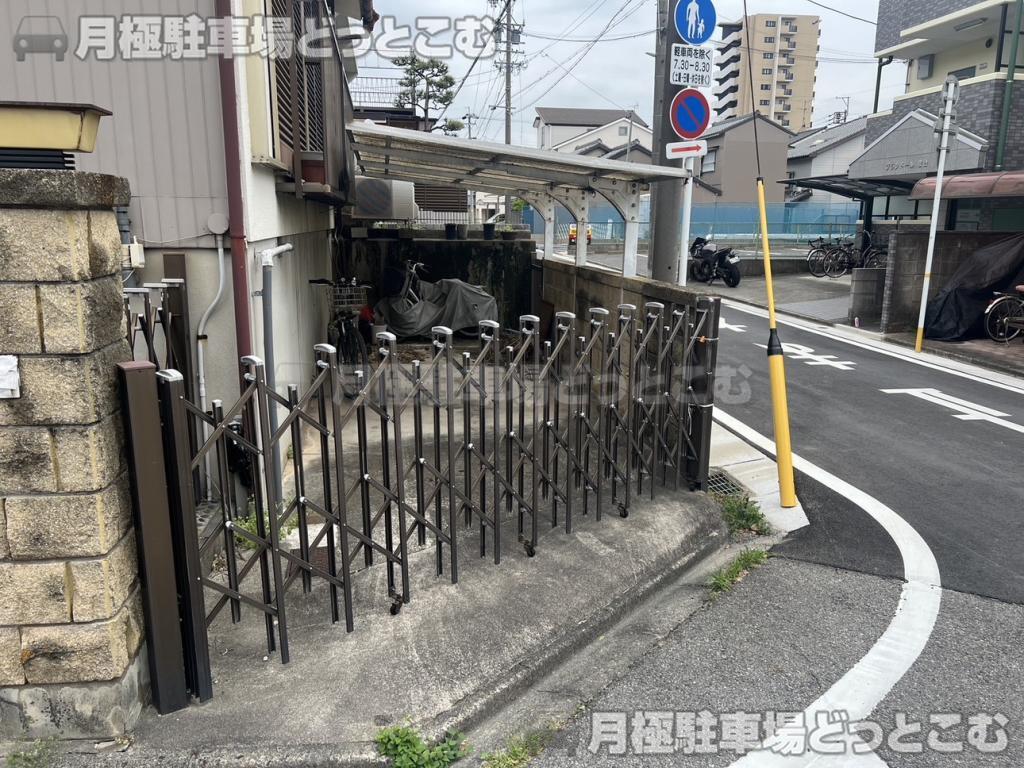 名古屋市南区桜台1丁目18-20の月極駐車場2