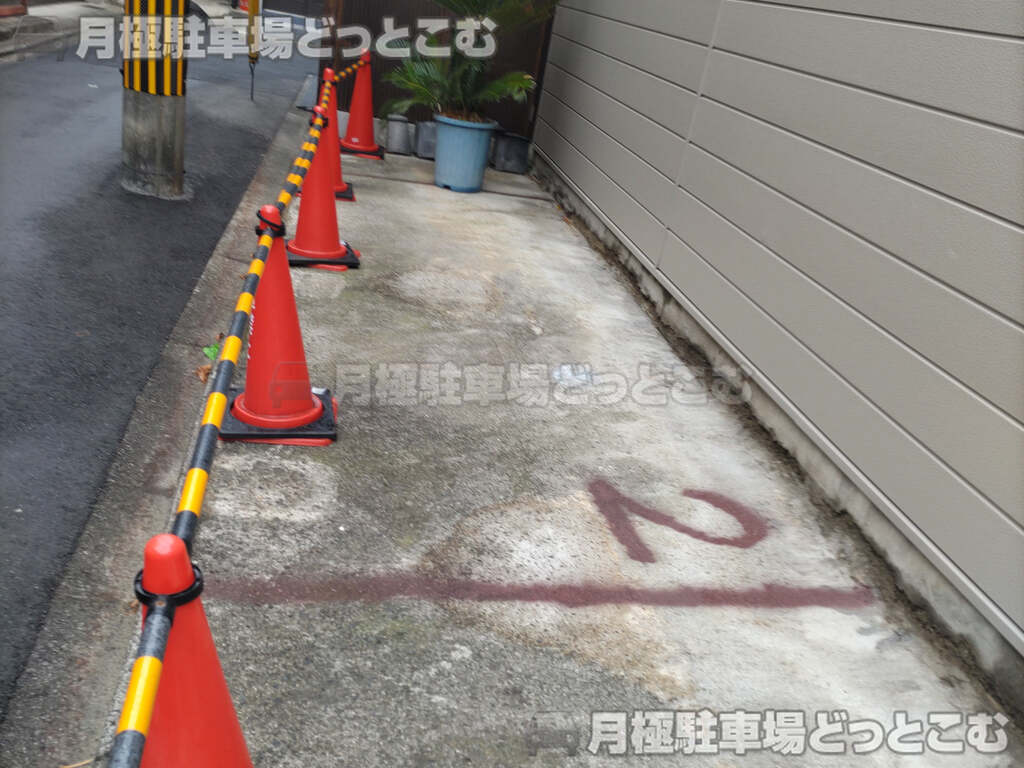 京都市上京区柏清盛町994－1の月極駐車場2