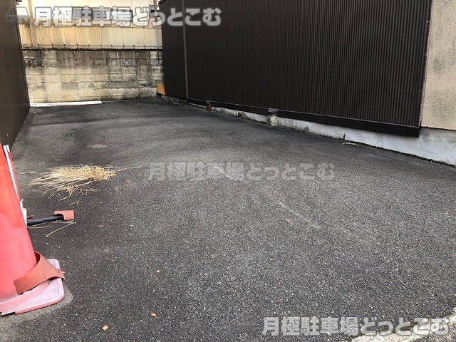 京都市西京区嵐山朝月町7-24の月極駐車場7