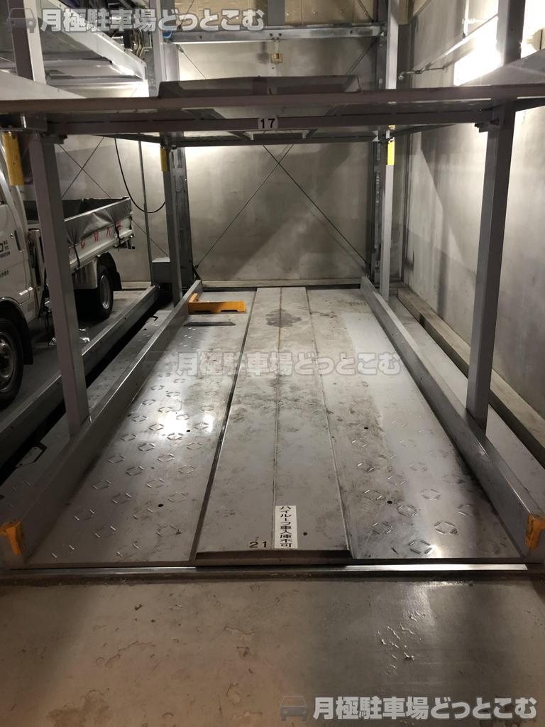 横浜市西区平沼1-3-22の月極駐車場3