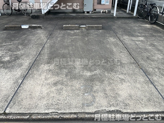 名古屋市中村区長筬町1丁目60の月極駐車場7