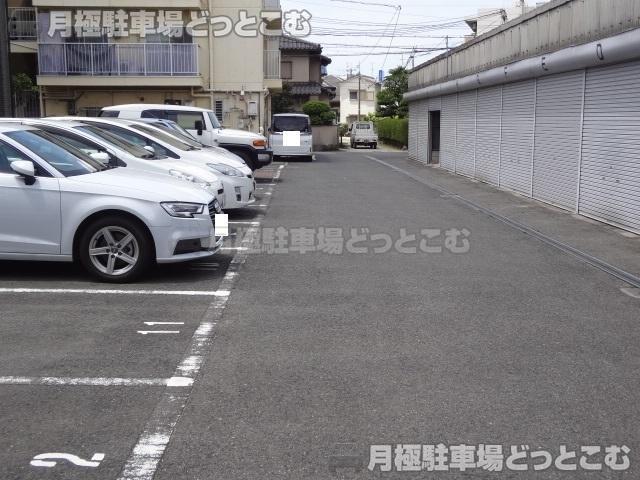 堺市西区鳳中町8丁291-15の月極駐車場2