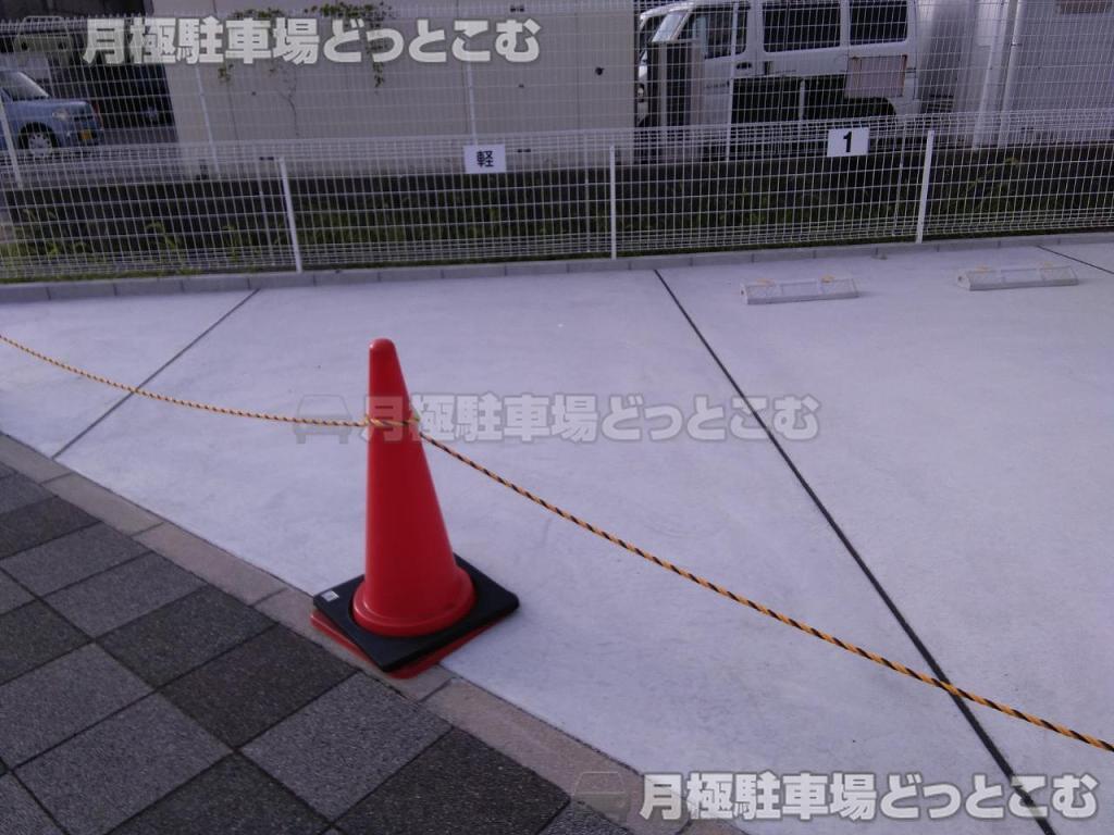 名古屋市中川区下之一色町字波花115-1の月極駐車場4