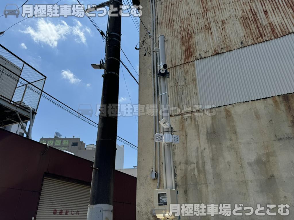 岐阜市室津町2-1の月極駐車場2