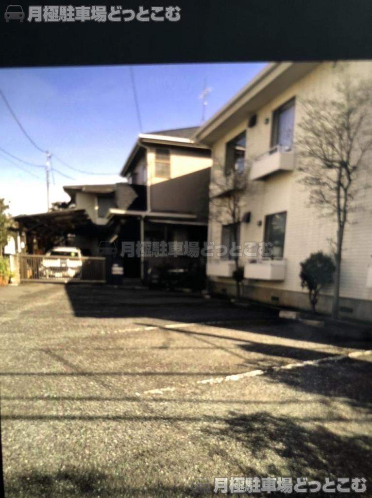 杉並区和泉4丁目46-24の月極駐車場2