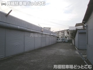 岸和田市春木本町5-22の月極駐車場3